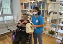渝馨家园打造“爱心超市” 残